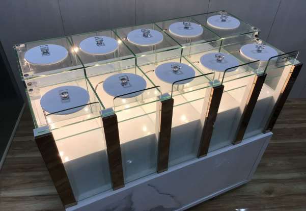 DRY-FRUITS-COUNTER-1