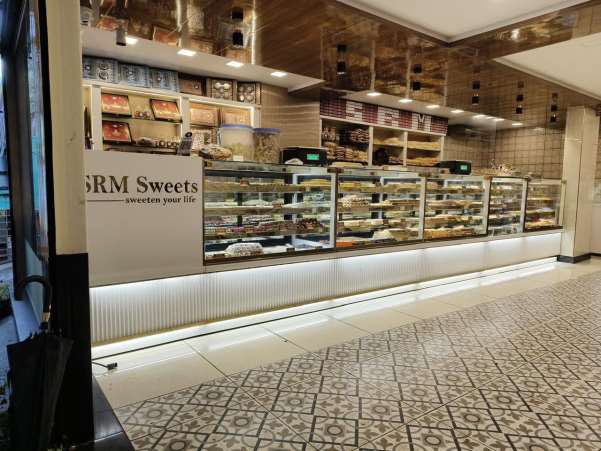 SWEETS-&-CAKE-WITH-NAMKEEN-COUNTERS-2